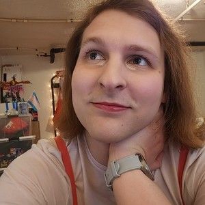 Meet your Posher, Lyra